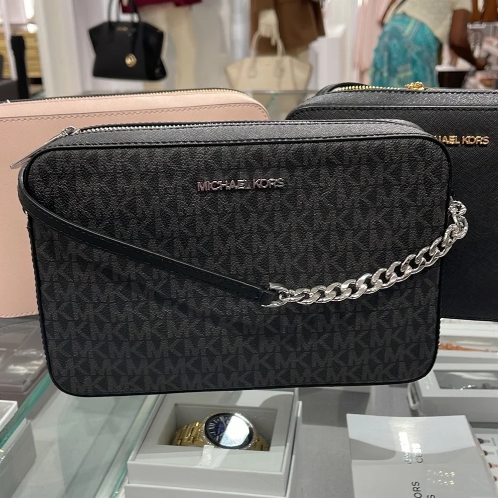 Michael Kors Jet Set Item Large East West Zip Crossbody Black Signature - Picture 12 of 17